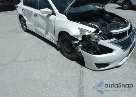 2015 Nissan Altima 2.5 S из США, поврежденный, VIN 1N4AL3AP3FN307947